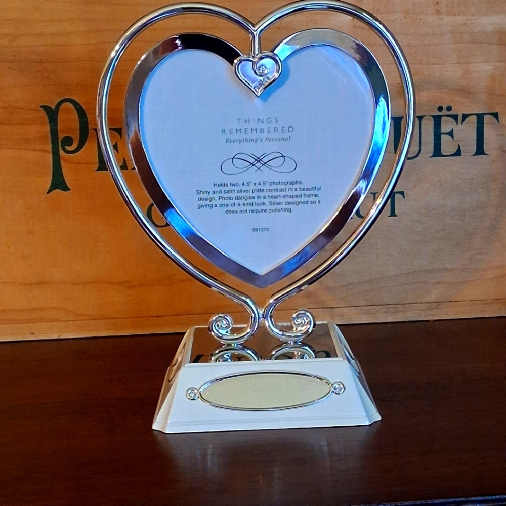 Things Remembered Silver Heart-Shaped Frame